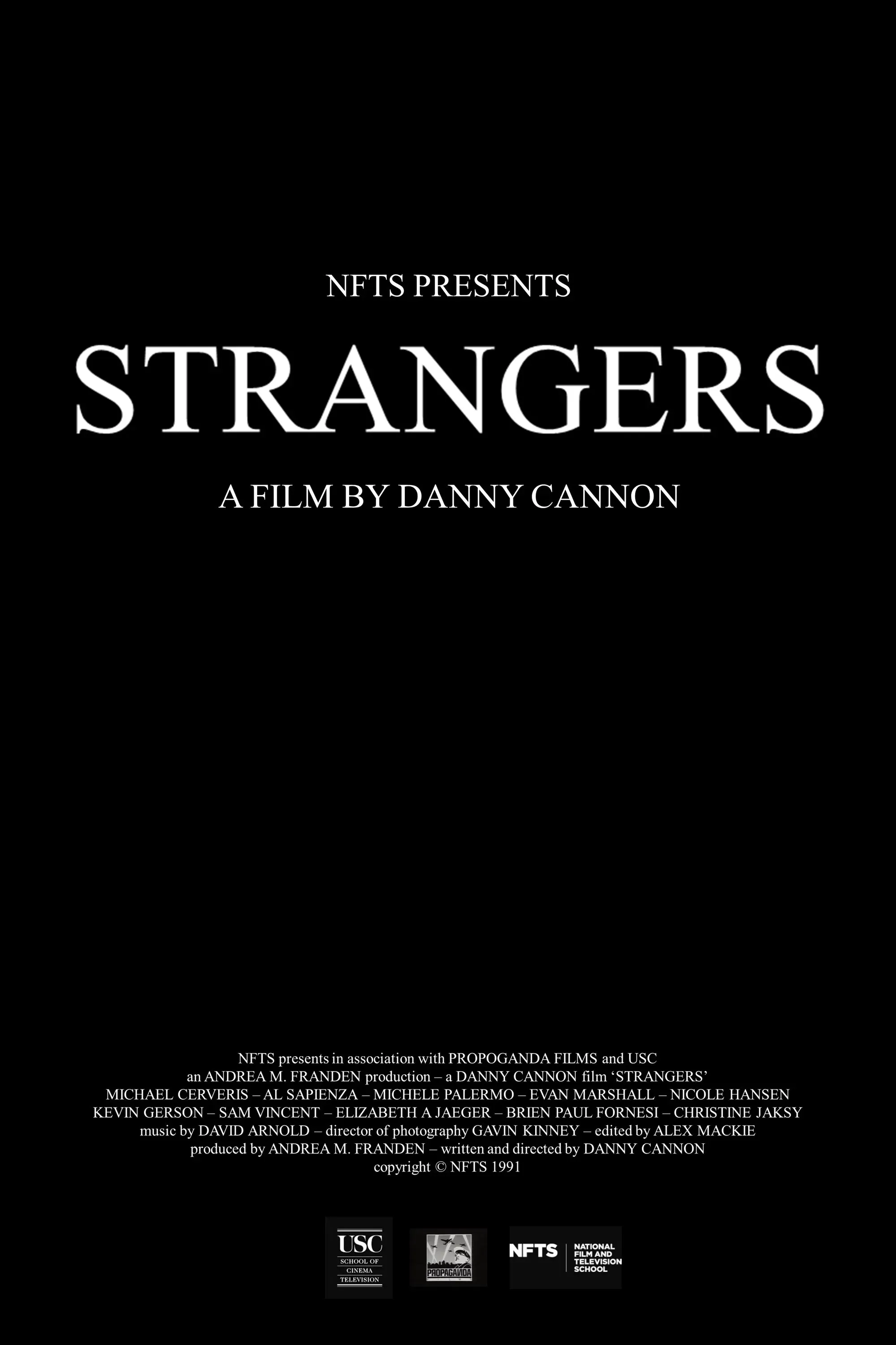 Poster of the movie Strangers
