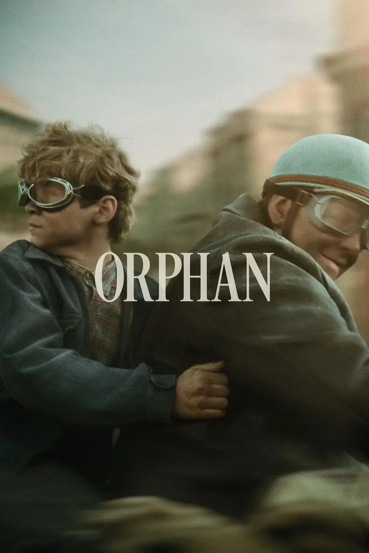 Poster of the movie Orphan