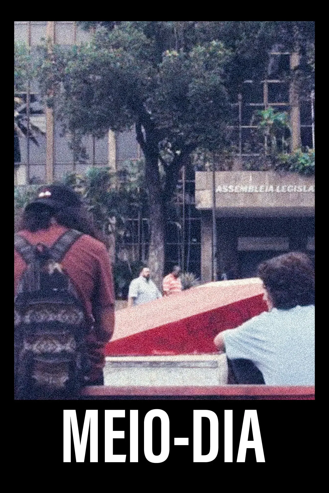 Poster for Meio-Dia