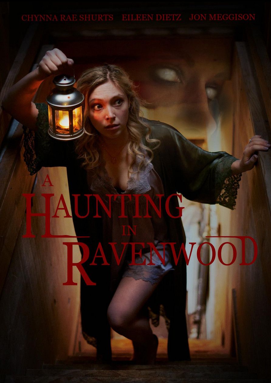 Poster of the movie A Haunting in Ravenwood