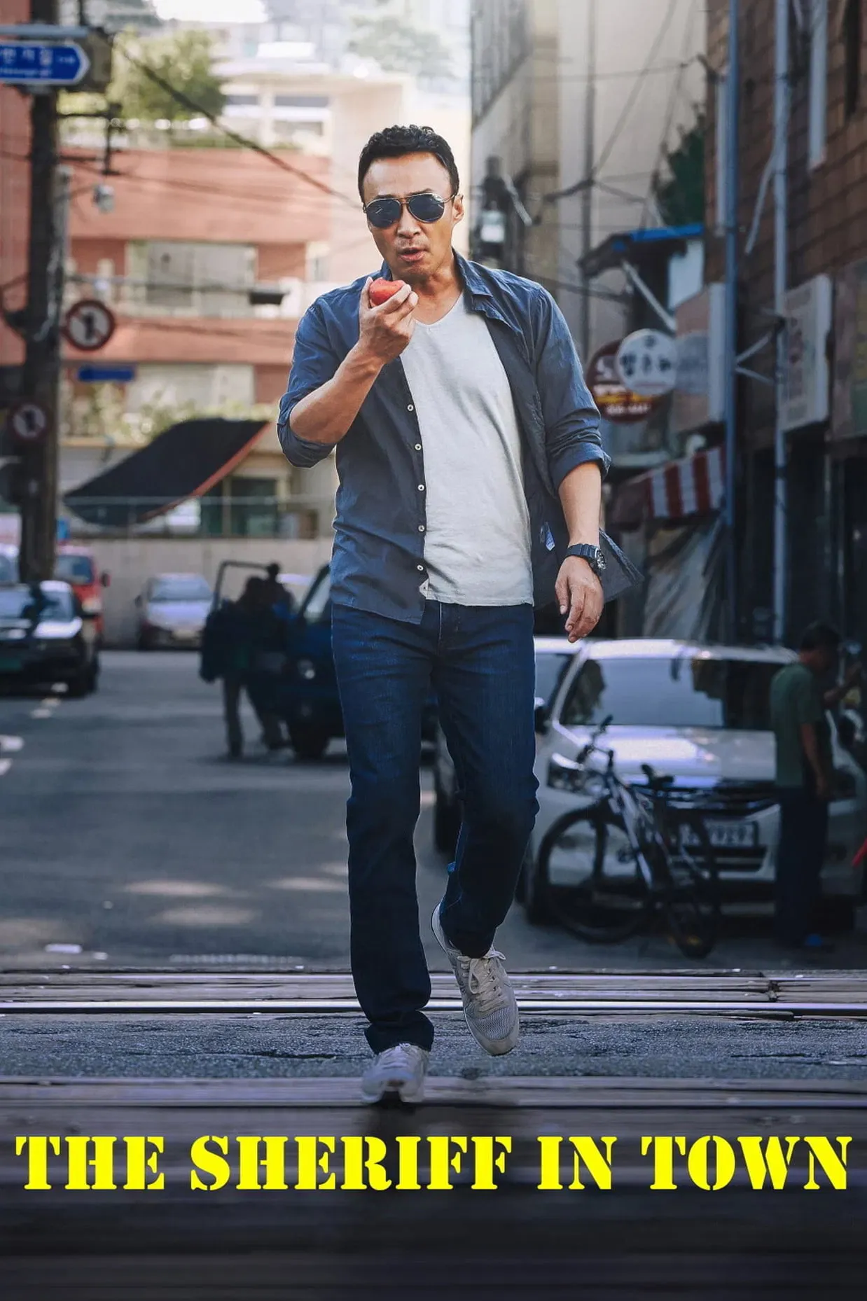 Poster of the movie The Sheriff In Town