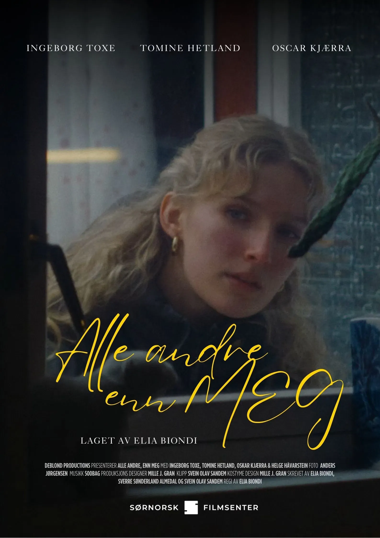 Poster of the movie Everyone but Me